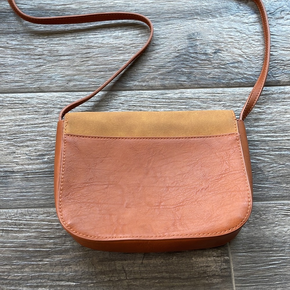 Purse - Picture 2 of 3